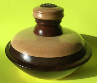 Walnut / Maple lidded bowl